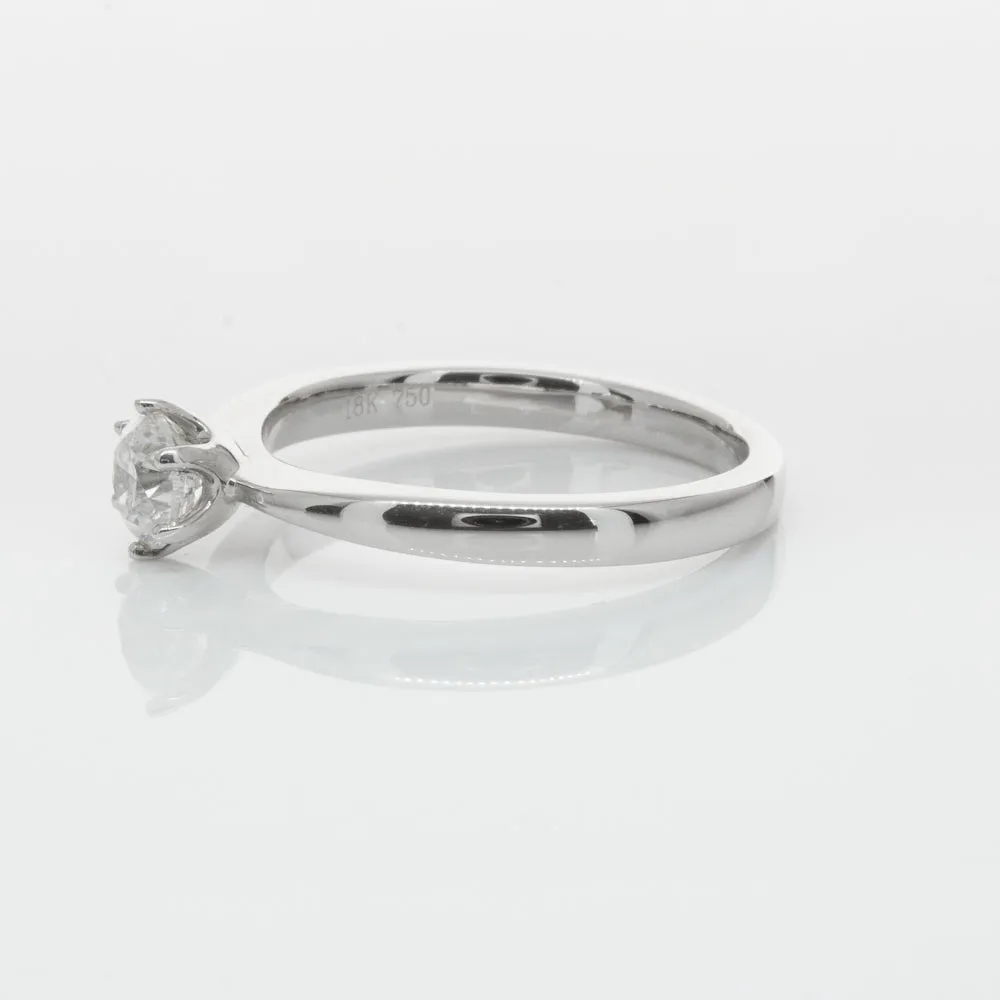 18ct White Gold .50ct Diamond Nova Ring