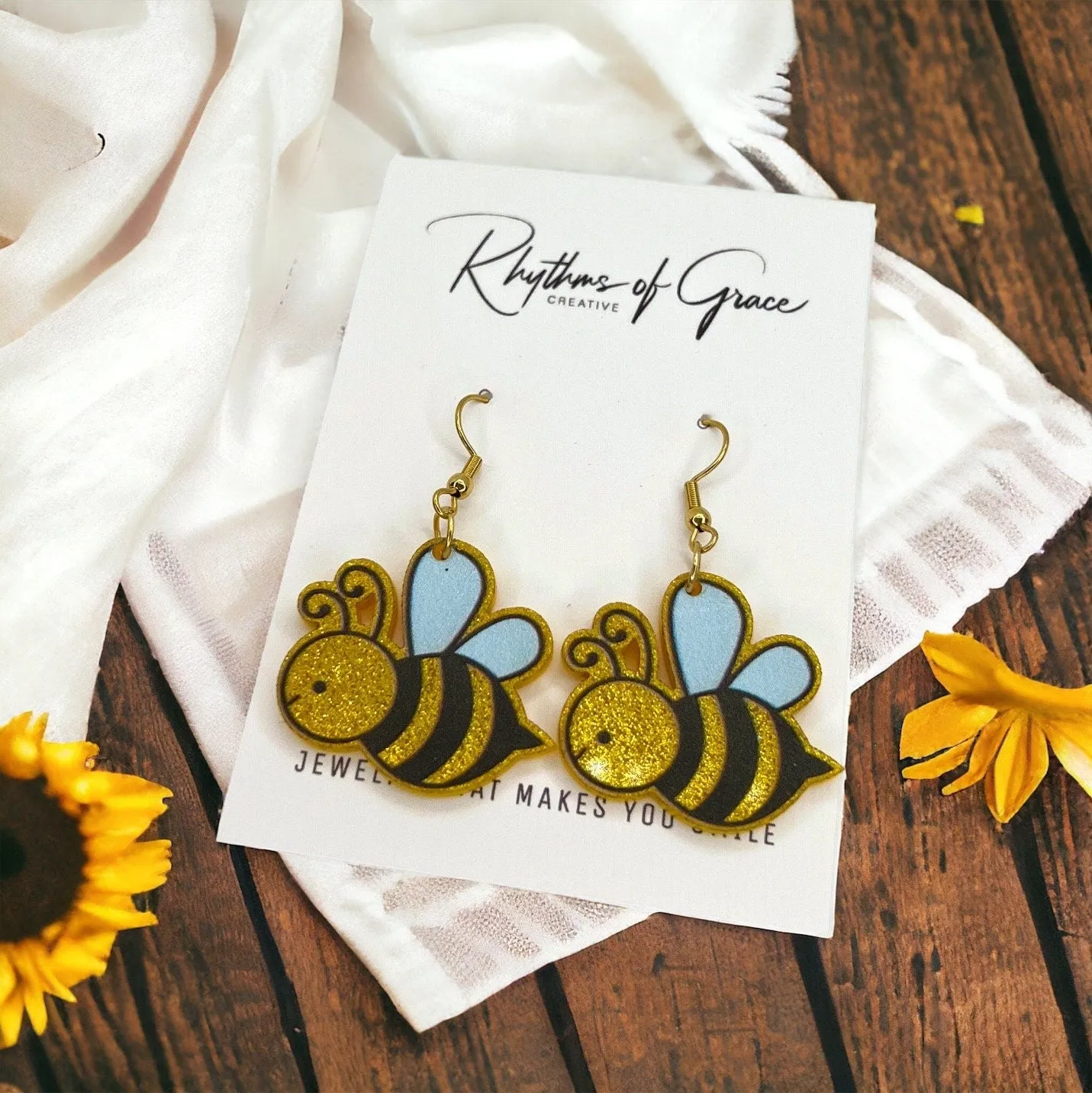 Bee Earrings - Bee Jewelry, Bumblebee, Honeycomb, Honey Bee, Handmade Earrings, Handmade Jewelry, Animal Earrings, Animal Jewelry, Bees