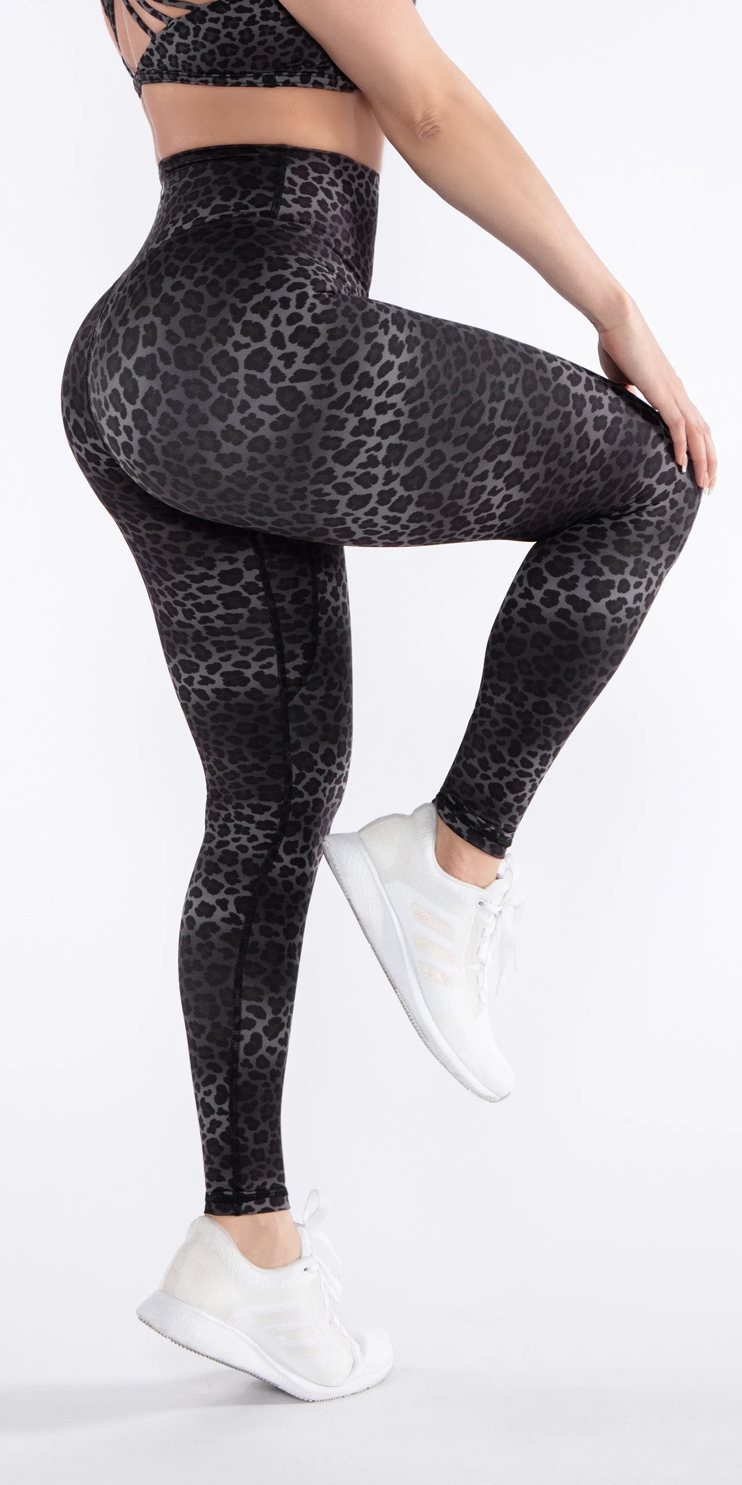 Black Cheetah - Contour Legging